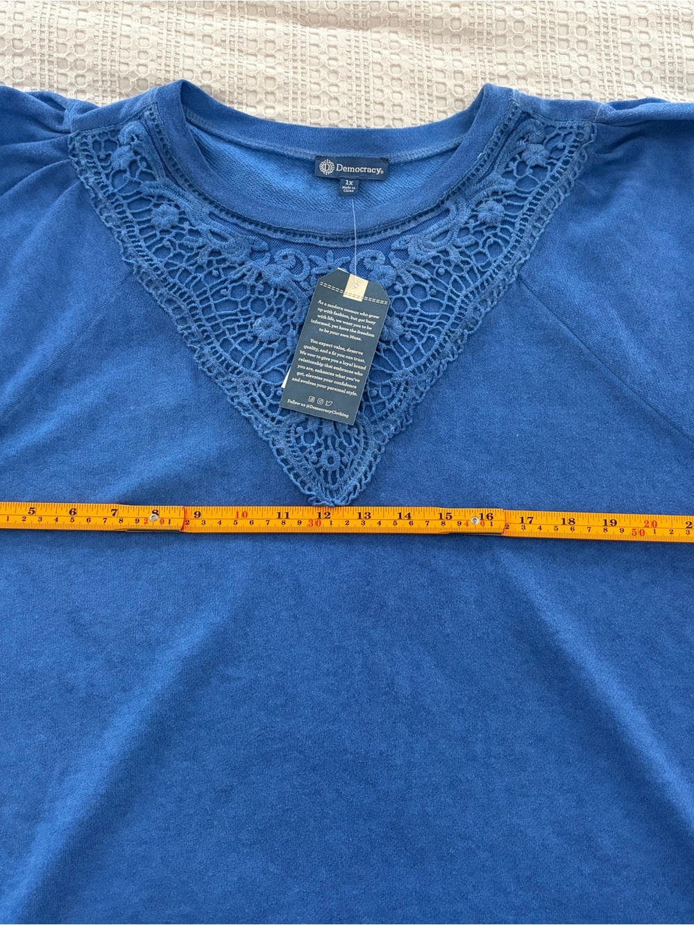 Democracy Relaxed Blue Pullover Sweatshirt Crochet Yoke 1X Boho Chic Cottagecore - Picture 10 of 10